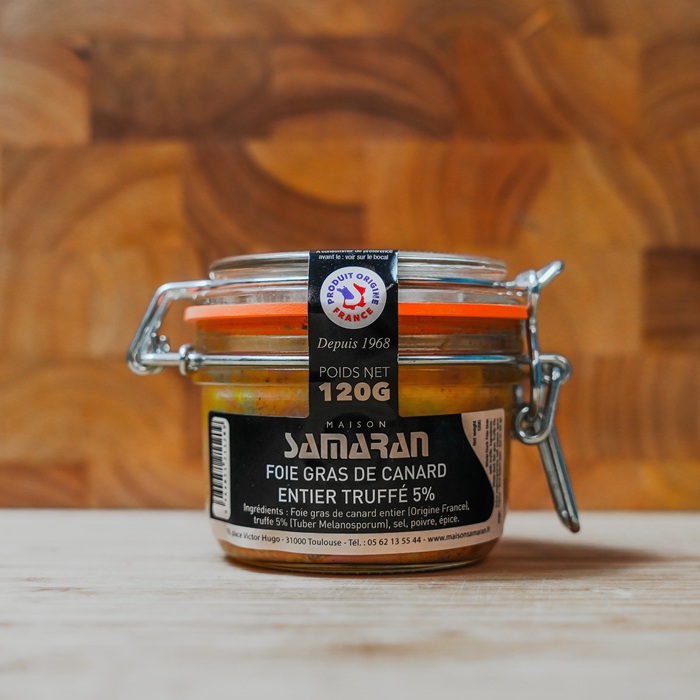 Foie gras de canard entier truffé dans un bocal