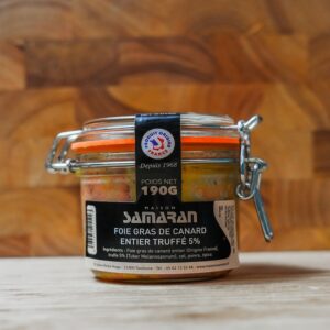 Foie gras de canard entier truffé dans un bocal