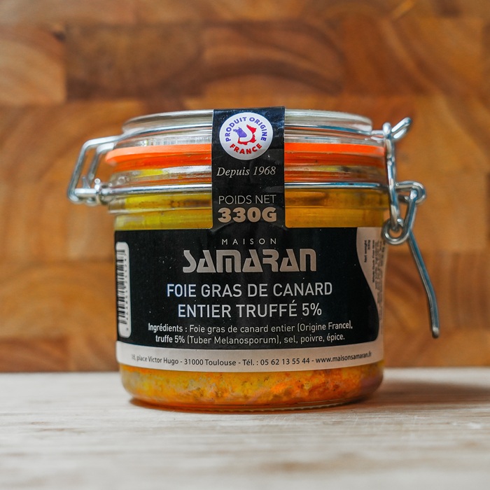 Foie gras de canard entier truffé dans un bocal
