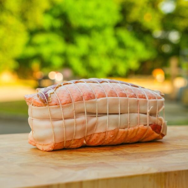 Rôti de magret de canard farci au foie gras