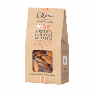 Biscuits au fromage de brebis, tomates & oignons
